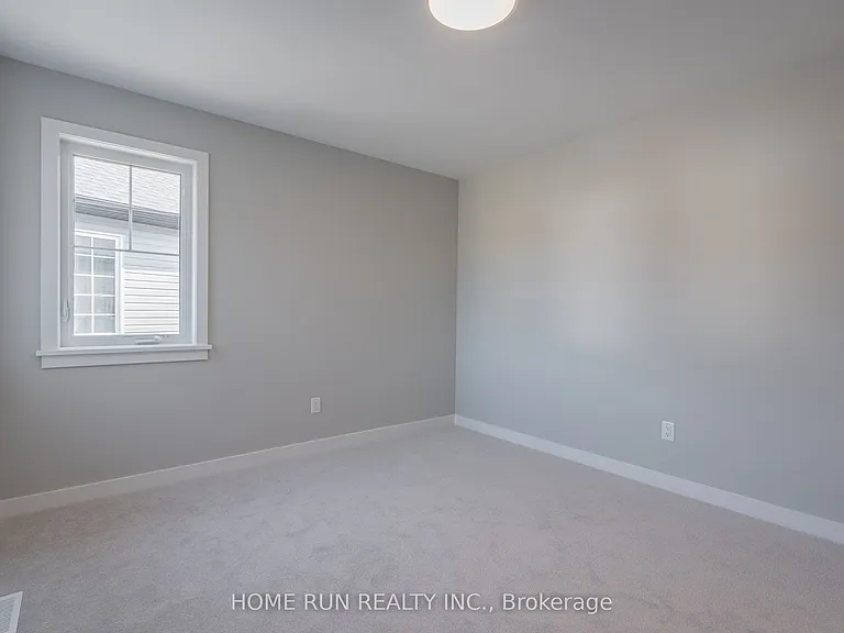 271 Ketchikan Cres — Photo 38