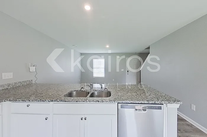 861 Vistamount Path — Photo 5