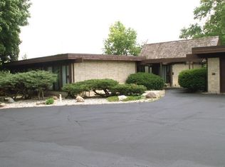 1809 Arrowhead Dr, Beloit, WI 53511