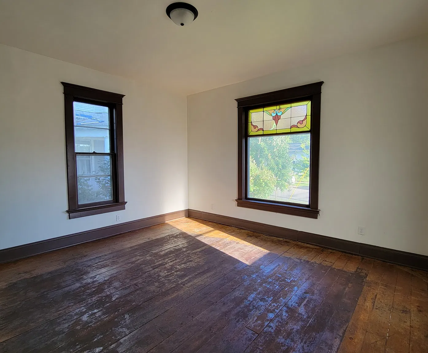 902 Washington St - 1 — Photo 3
