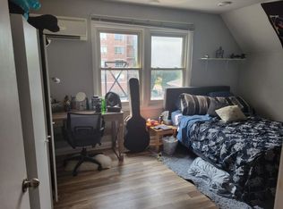 311 Dufferin Ave #4, London, ON N6B 1Z3