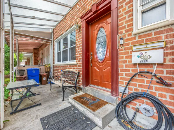 3979 Nostrand Avenue image 3 of 30