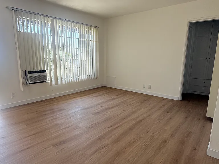 257 Grandview St #5 — Photo 3