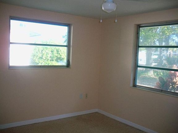 5th image of 331 E Green St