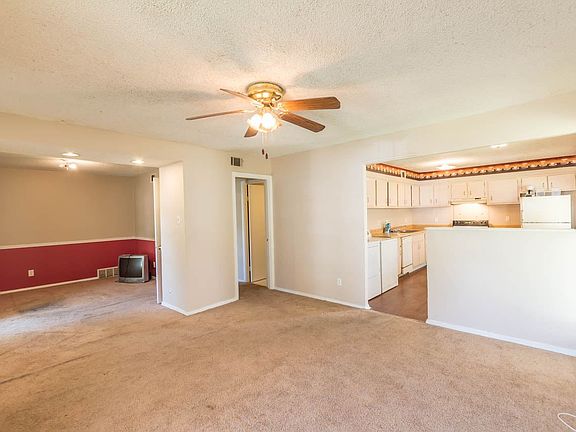 5th image of 2314 Morning Vista Dr