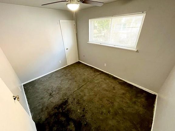 3rd image of 2112 Lafayette St APT B