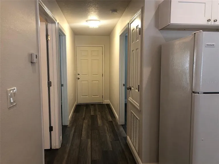 1308 Magnolia Manor Pl — Photo 3
