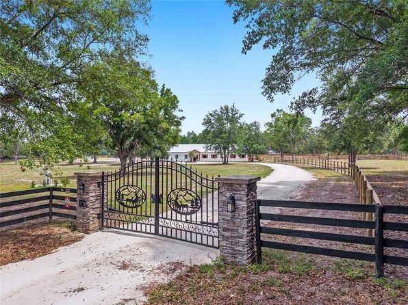 7778 NW 167th Ct, Morriston, FL 32668