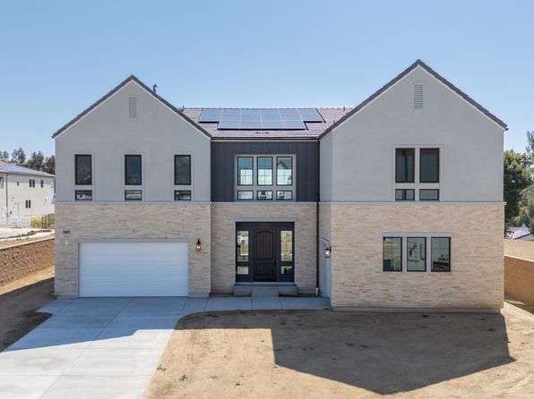 11092 Woodcrest Ct