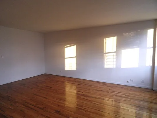 Rented by Goldfarb Properties | media 2