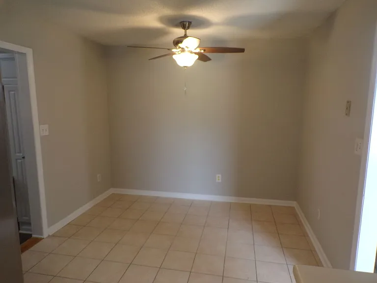 1019 Furia Dr — Photo 15
