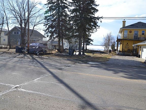 2nd image of 4419 50th Ave