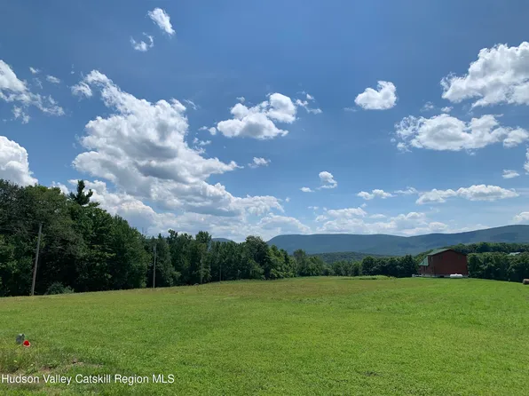 305 Van Etten Road, Lexington, NY 12452