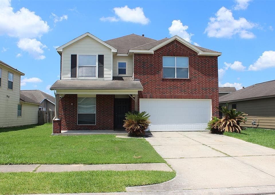 1st image of 9411 Shaded Pines Dr