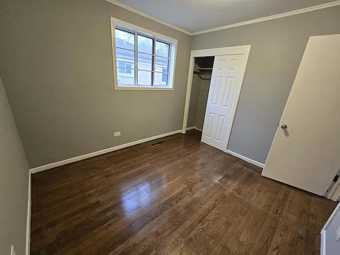 3 bed, 1500 sqft, $2,430 — Photo 2