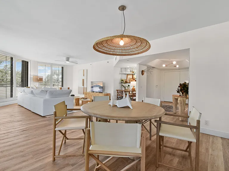 3322 Casseekey Island Rd #302 — Photo 7