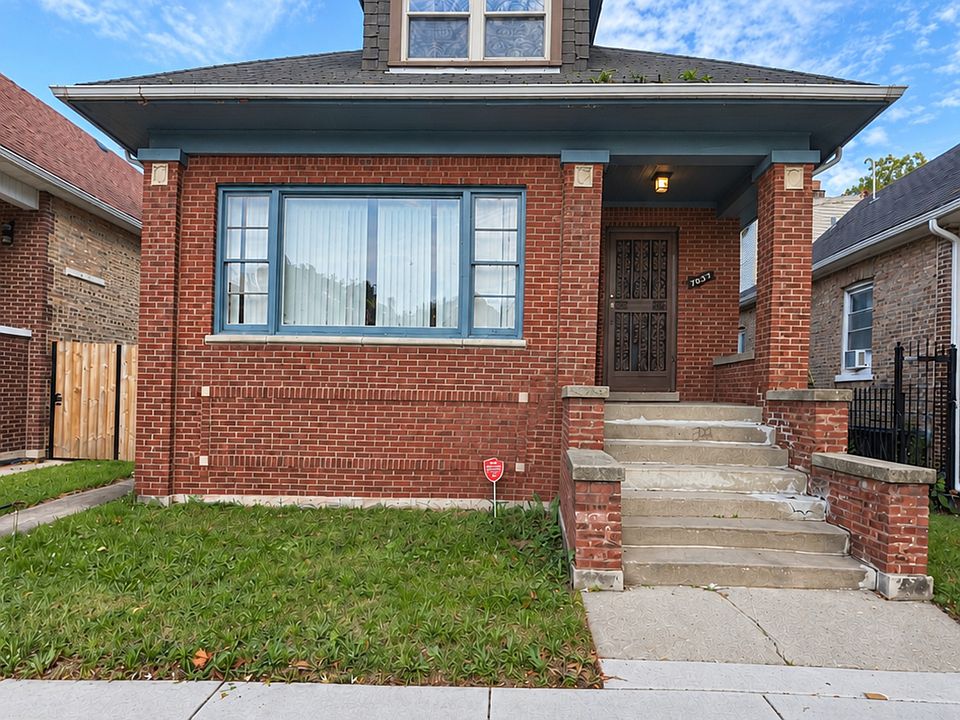 1st image of 7637 S Eberhart Ave