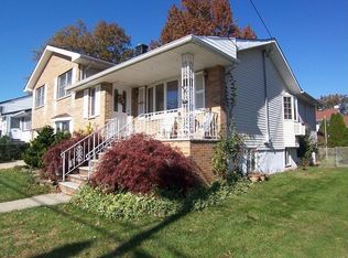 12 Bernath St, Carteret, NJ 07008