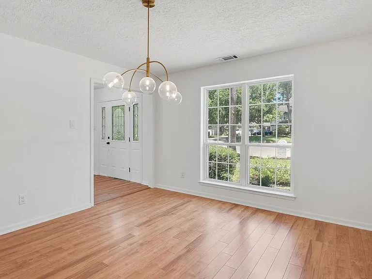 17807 Asphodel Ln — Photo 8