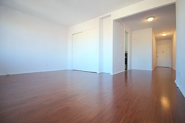 Rented by Corcoran | media 14