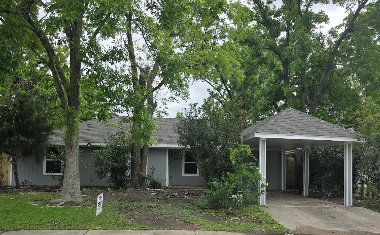 3 bed, 2.0 bath, 1185 sqft, $1,990 — Photo 2