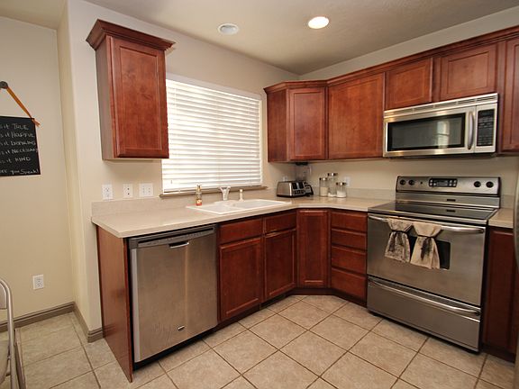 4th image of 10521 N Sage Vista Ln