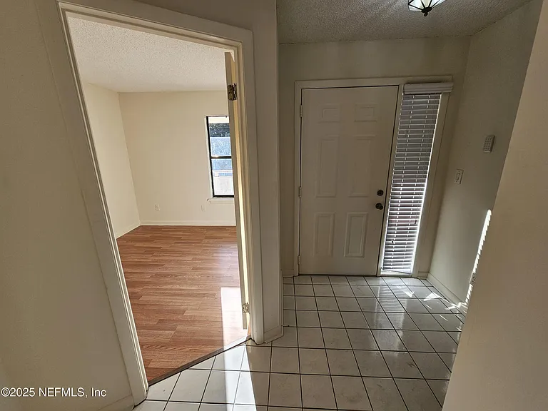 1307 River Hills Cir E #16 — Photo 9
