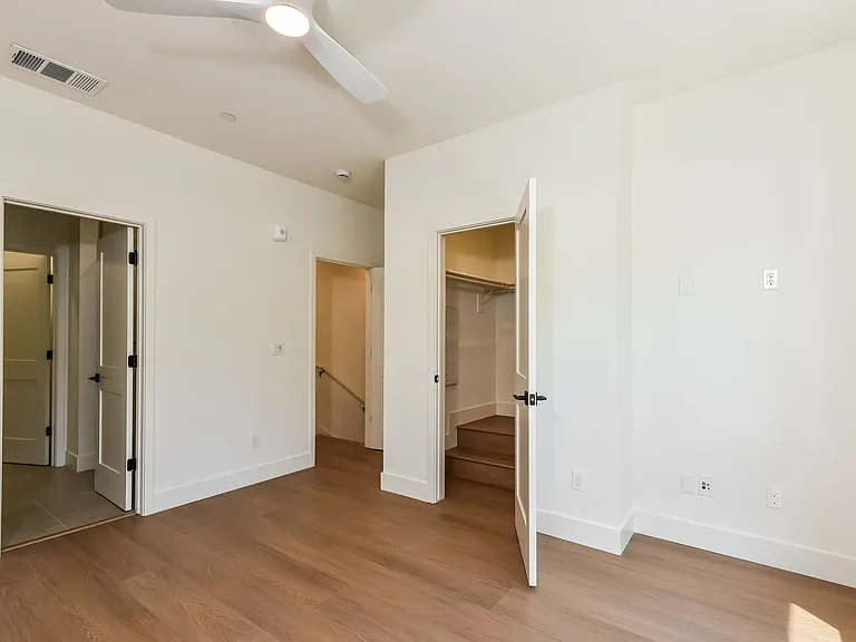 951 Woodside Rd — Photo 19