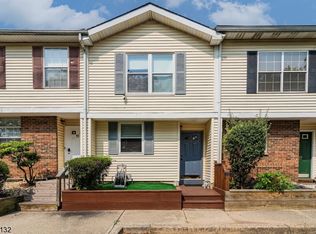 15 Florida Grove Rd #15, Keasbey, NJ 08832