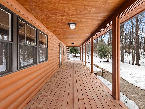 4th image of 1764 Brown Station Rd