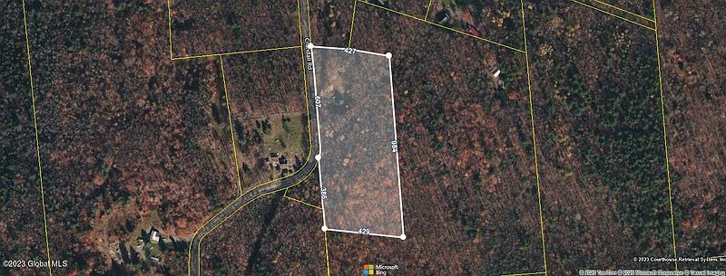 3rd image of 262 Crandall Road