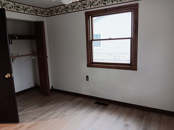 Downstairs bedroom #2