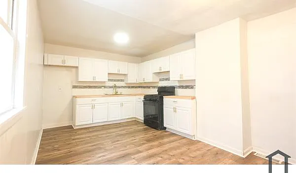 9613 Marah Ave — Photo 5
