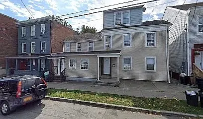 121 W Parmenter St #B