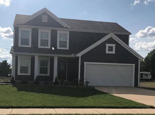 15120 Idyl Crest Dr, Lansing, MI 48906