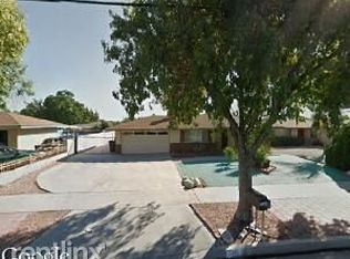 575 W Whittier Ave, Hemet, CA 92543