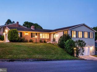 121 Harbaugh Ave, Waynesboro, PA