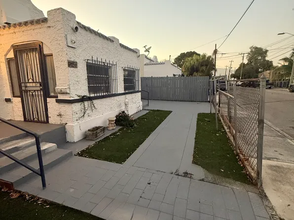 732 NW 12th Ct, Miami, FL 33125