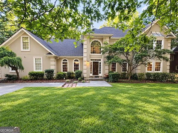 4705 Riversound Dr, Snellville, GA 30039