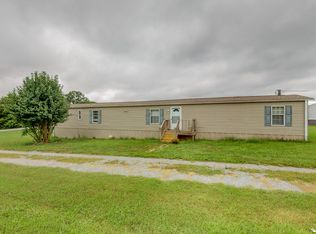 107 McAlister Rd, Fayetteville, TN 37334