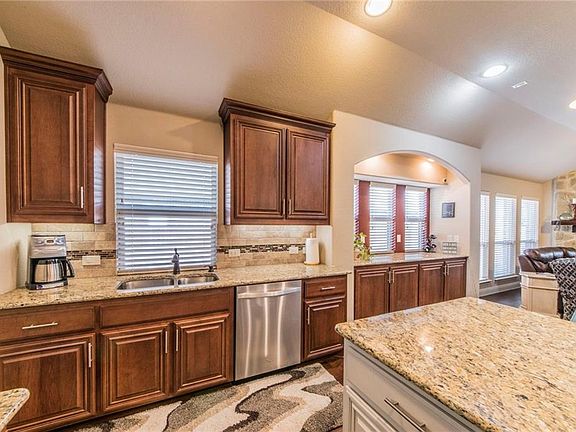 5th image of 9445 Cypress Lake Dr