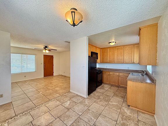 2nd image of 2204-2206 Granger Ave #2204