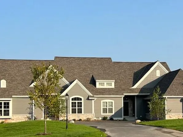 1537 Sandhill BOULEVARD #16C, Hartland, WI 53029