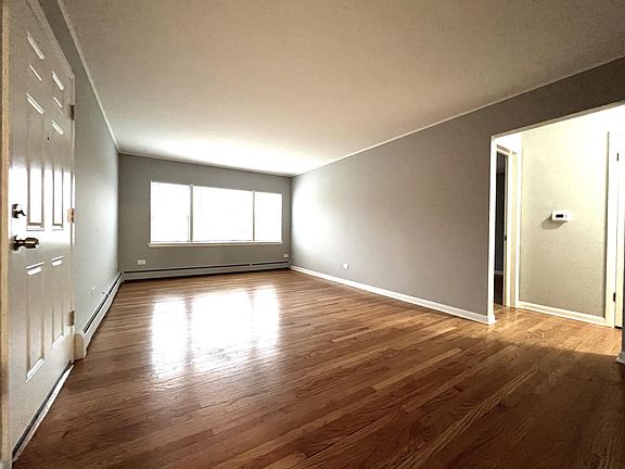 4th image of 1515 E 31st St APT 1W