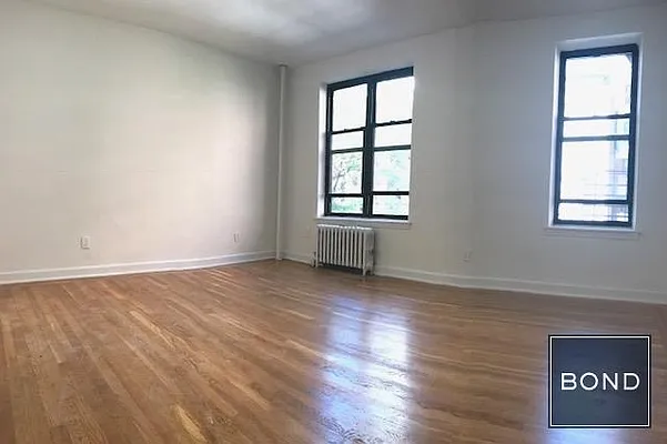 Rented by Bond New York | media 16