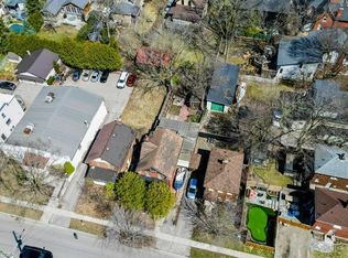 102 Dunbar Rd S, Waterloo, ON N2L2E5