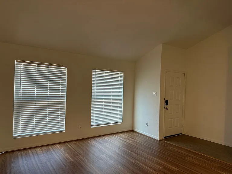 1500 Olympia Way #25 — Photo 7