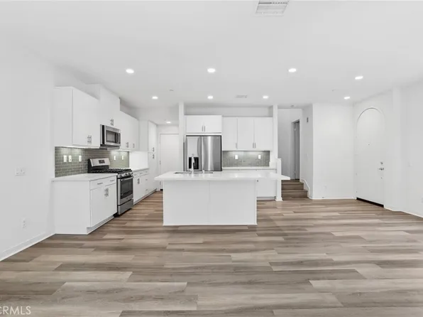 21 Savannah, Lake Forest, CA 92630