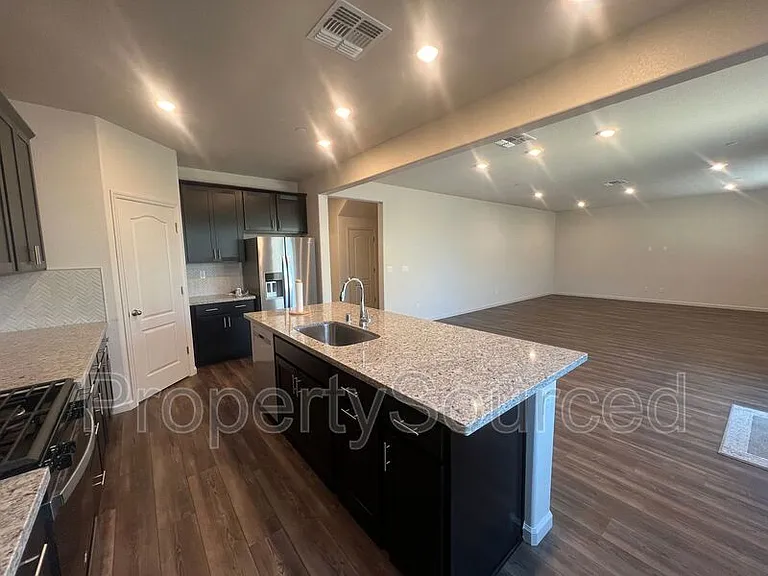 2957 Mokelumne Ct — Photo 6