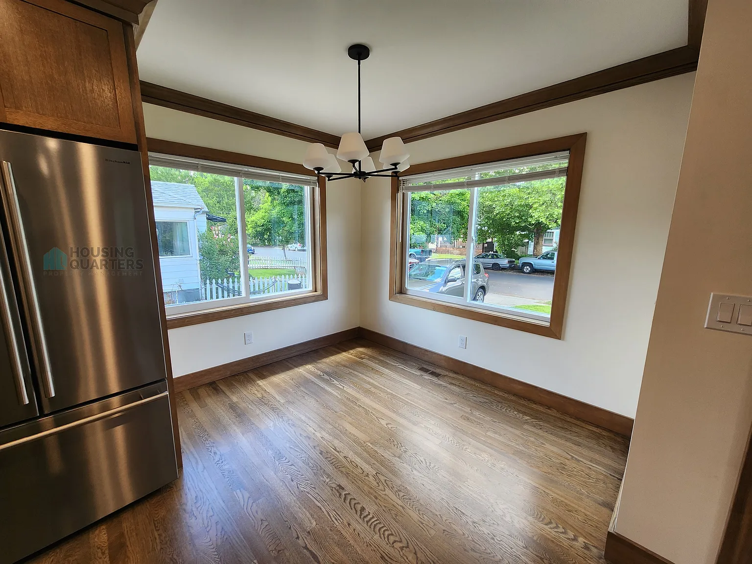 2 bed, 945 sqft, $2,000 — Photo 3